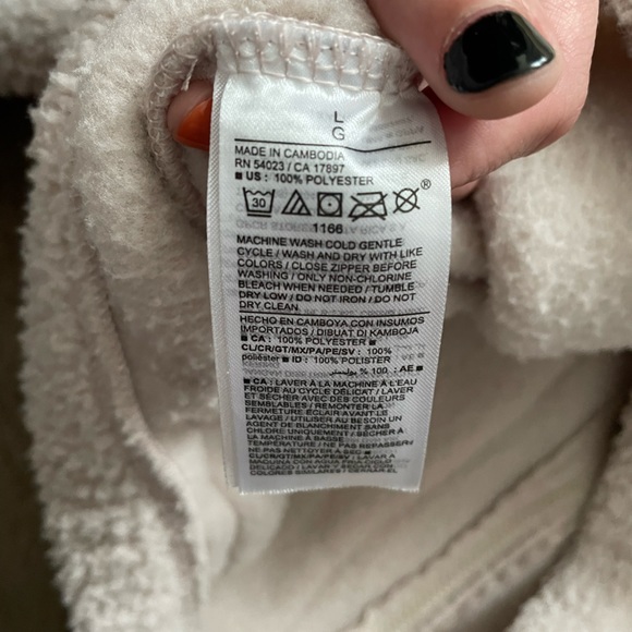 Old Navy Women’s Jacket - Picture 5 of 5